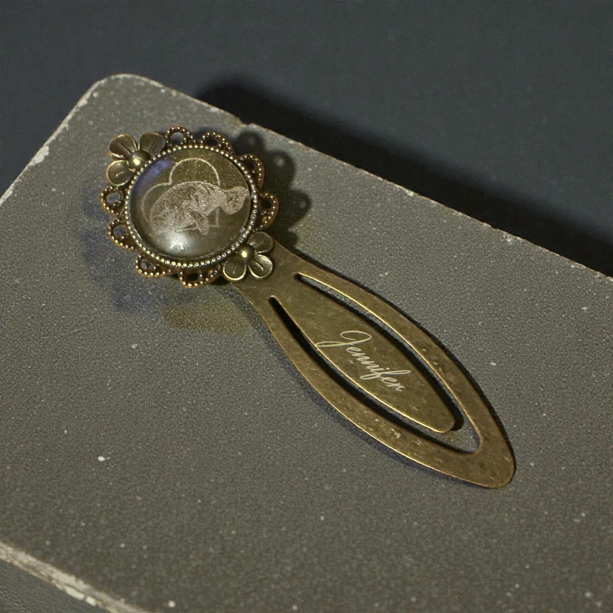 Personalized metal bookmark