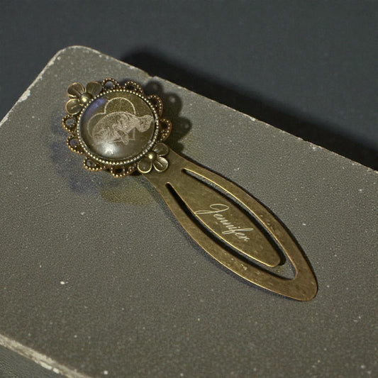 Personalized metal bookmark